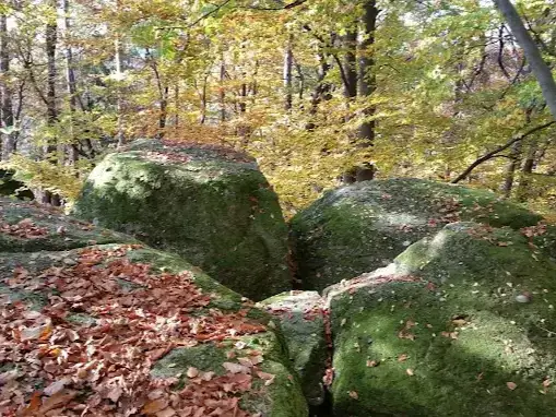 Kaj početi v Kamnici? Hudičeve skale Kamnica